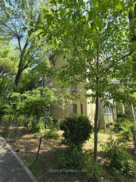 Teatrul Masca, Uverturii, Aleea Dreptatii,